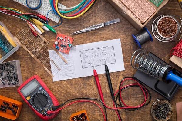 Guide to diy electronics projects