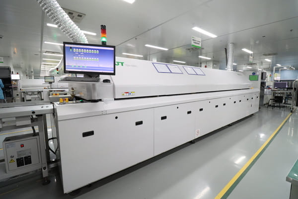 Reflow soldering machine
