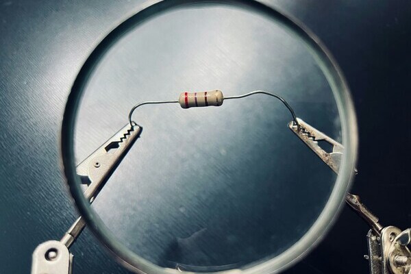 Check a 220 Ohm resistor