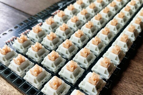 Mechanical keyboard switches on PCB